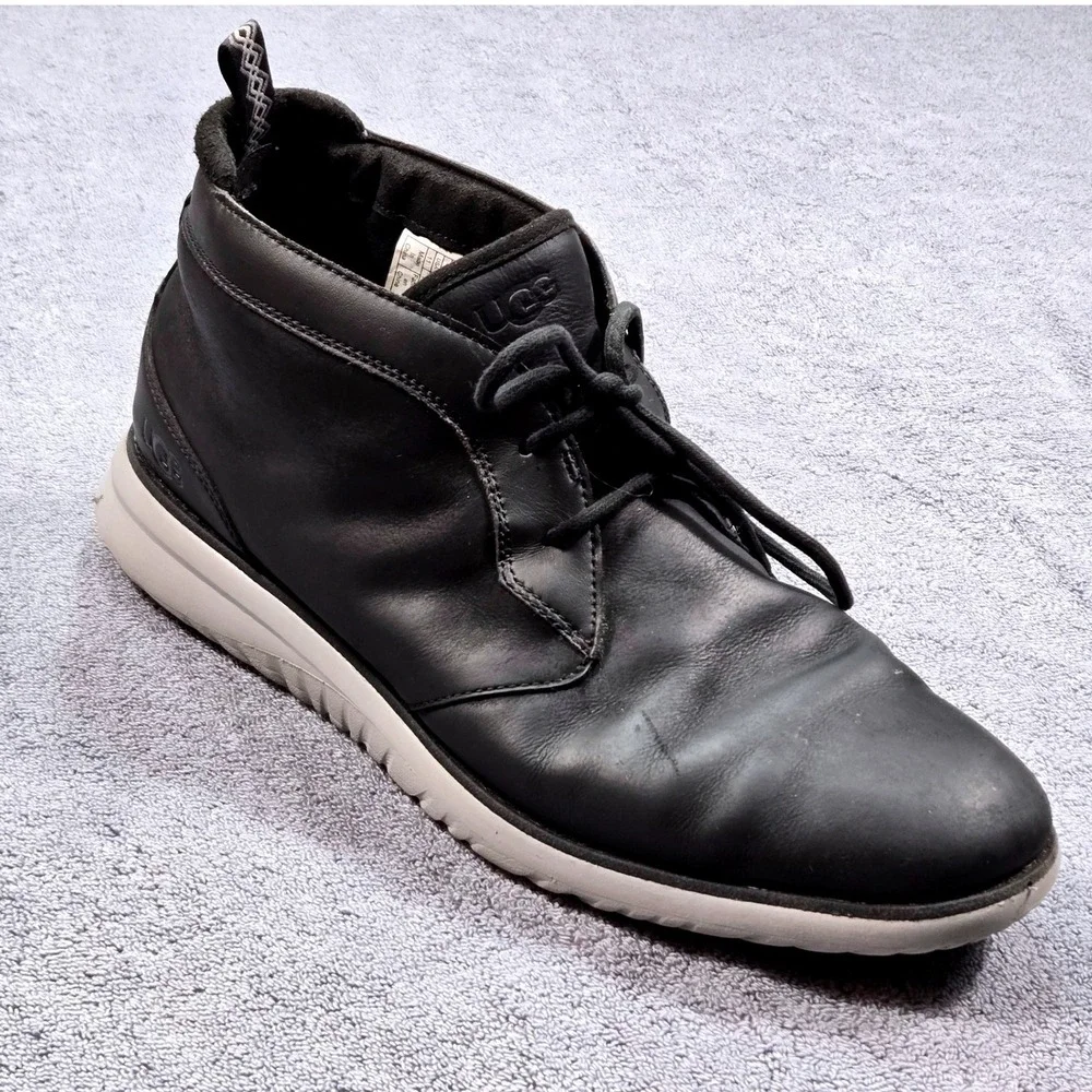 UGG Neumel Flex Chukka Boots Mens 11 Black Good‎ Leather Mid Top 1104976